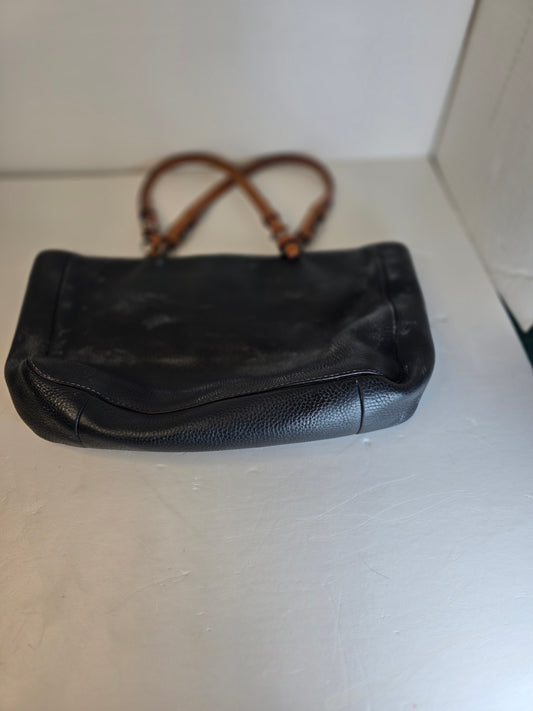 Coach Chelsea East West Black Pebbled Leather Tote Magnetic Inside Pockets Zip