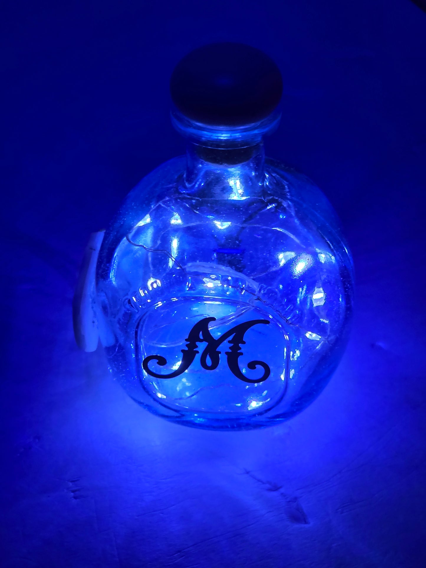 Led Lighted Later Bottle Vibe Mood Glow Serenade Radiance Twilight Enchant Amour