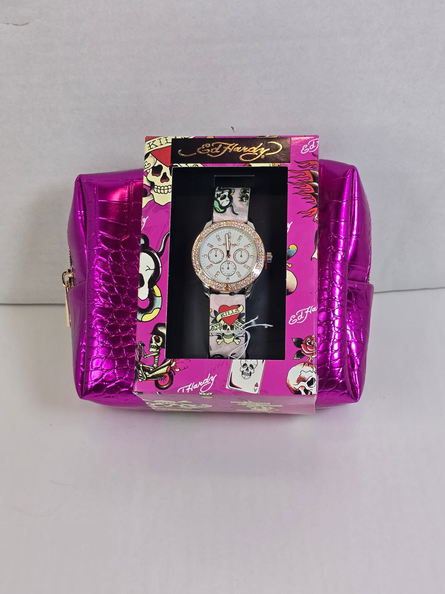 Ed Hardy Womans Watch Heart Snakes Skulls Gems Love Y2k Crystal Rhinestones