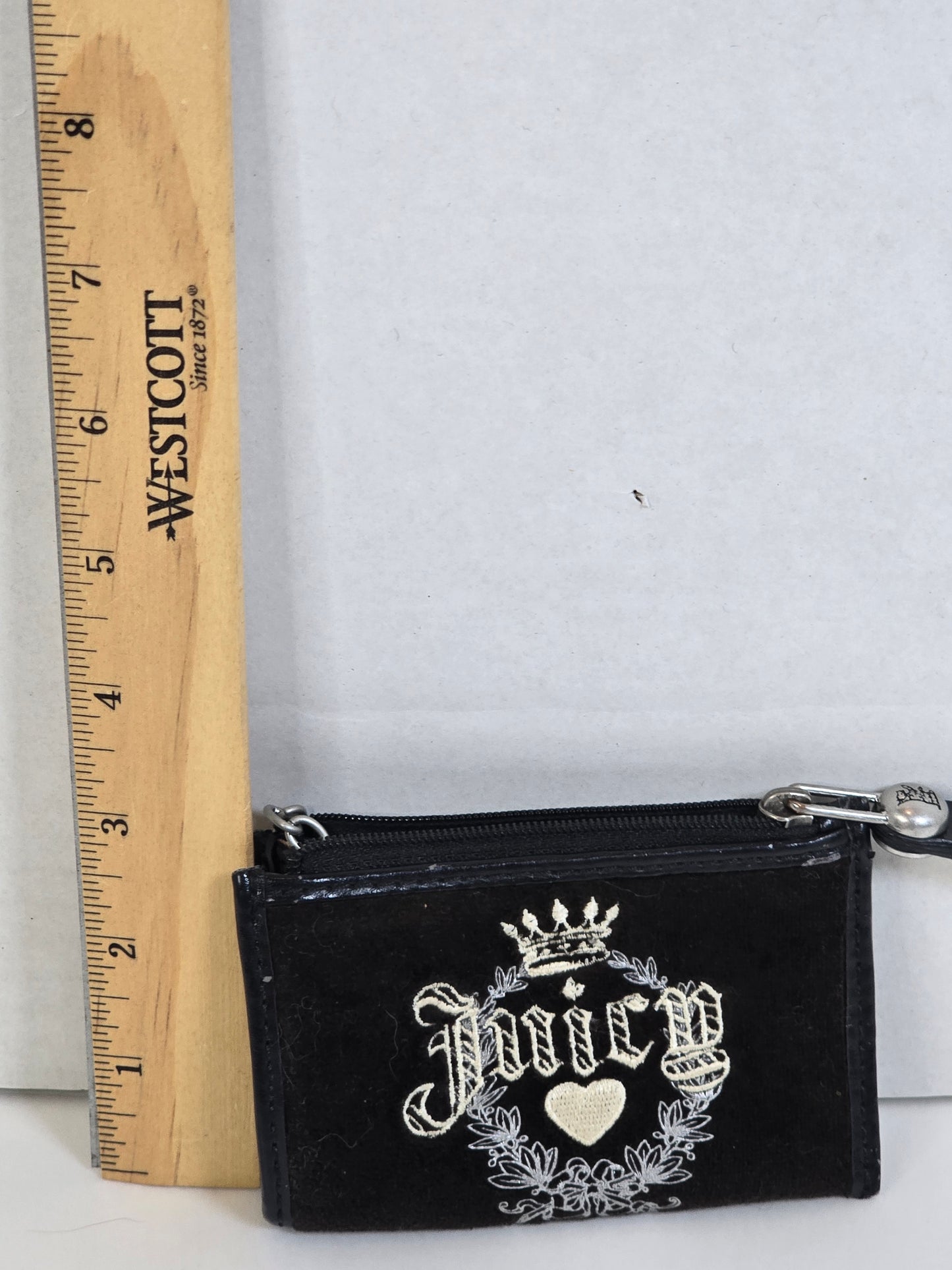 Juicy Couture Vintage Y2k Goth Velour Coin Card Keychain Zipper Embroidered